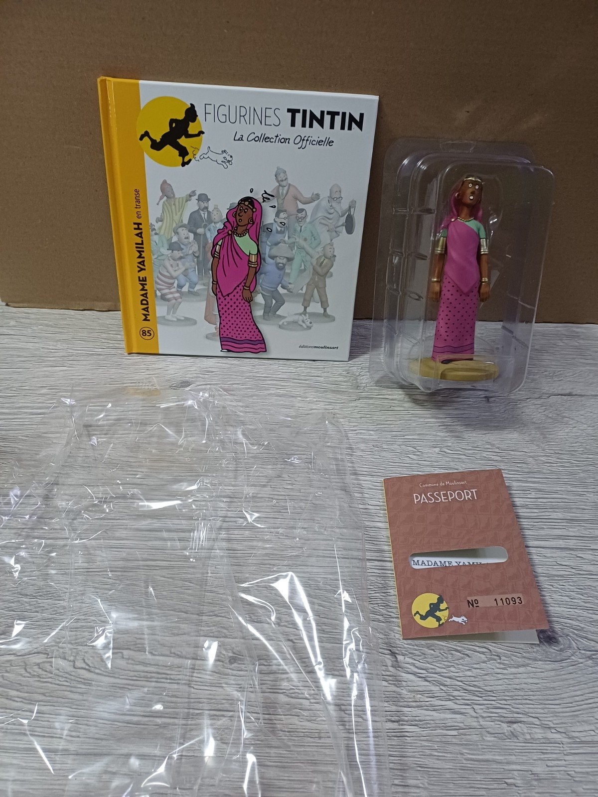 Figurine Madame Yamilah 85 Tintin, Enlèvement ou Envoi, Tintin, Comme neuf, Statue ou Figurine