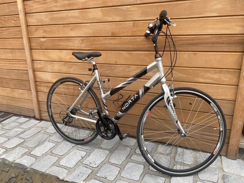 Sportieve damesfiets, Ophalen, Zo goed als nieuw