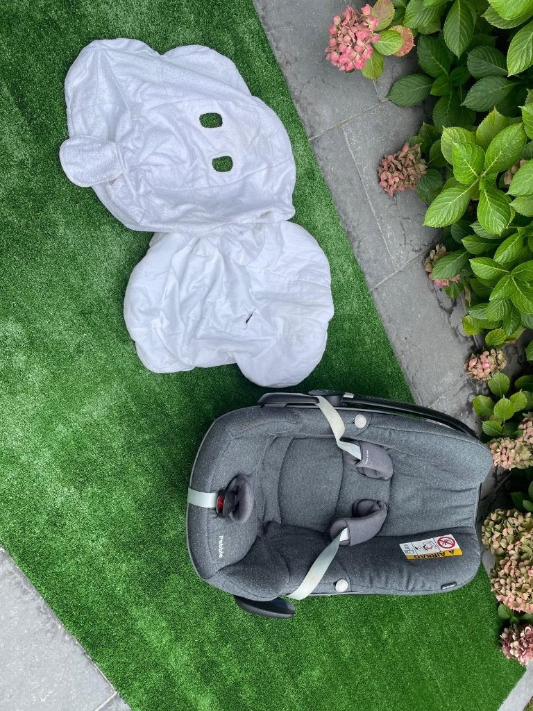 Maxi-Cosi met 2 overtrekken, Kinderen en Baby's, Autostoeltjes, Ophalen, Autogordel of Isofix, Gebruikt, 0 t/m 18 kg