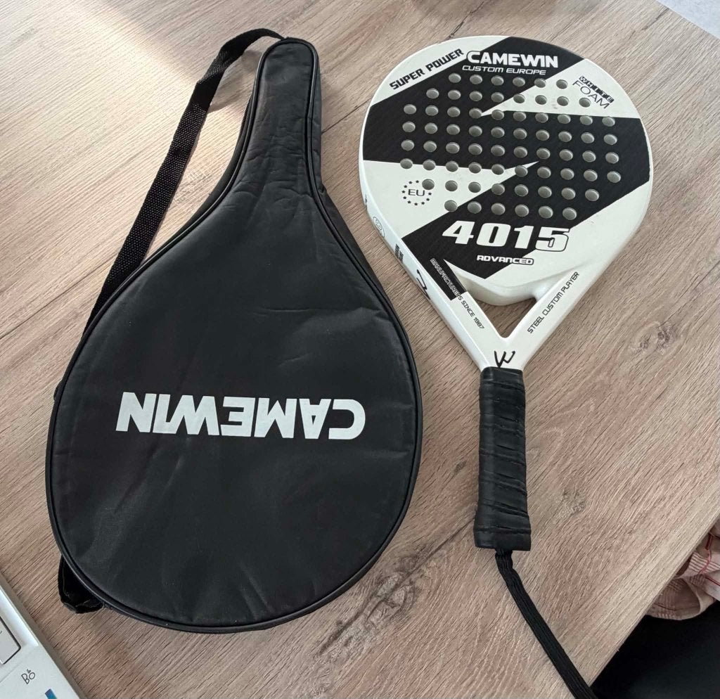 padel racket + hoes, Enlèvement, Utilisé, Raquette de padel