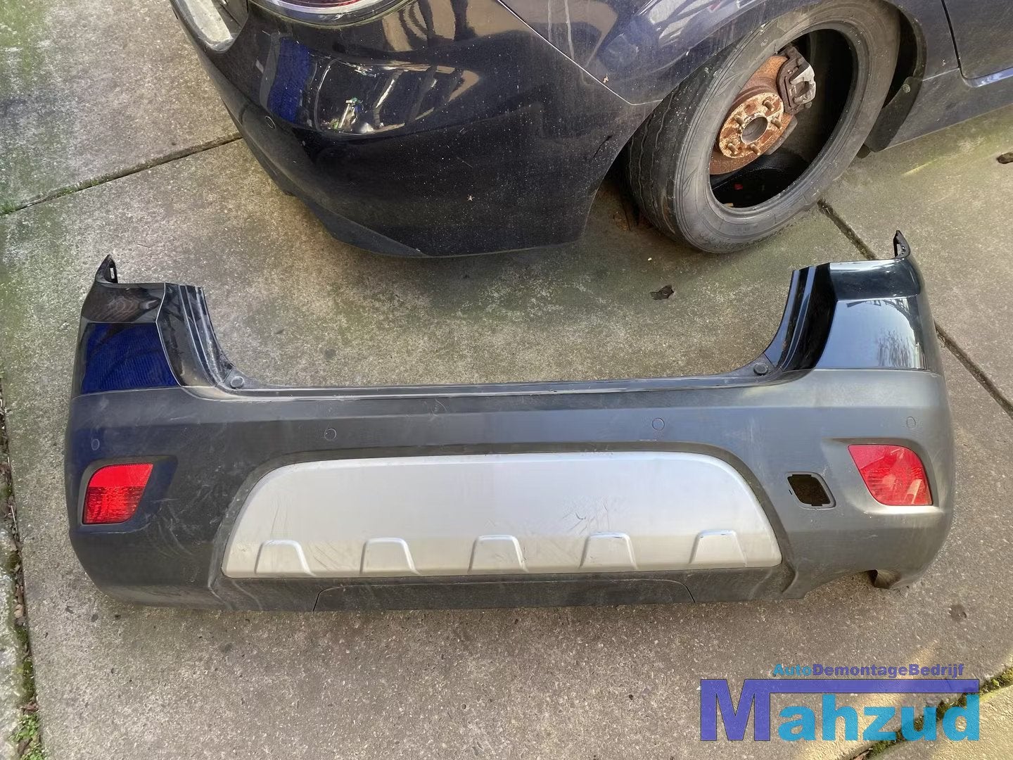 OPEL MOKKA Zwart achterbumper met PDC Sensor, Auto-onderdelen, Gebruikt, Opel Automobile GmbH, Kontakt@opel-infoservice.de, Achter