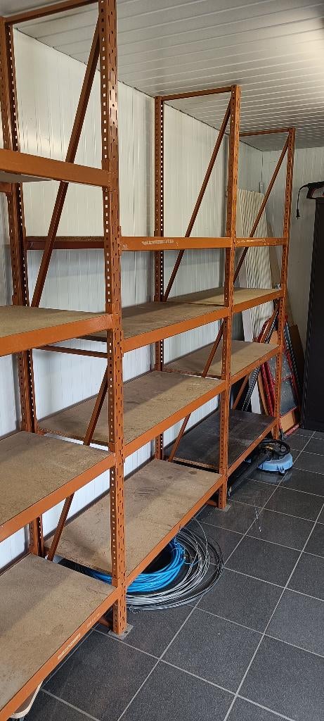 Magazijnrek in goede staat, Enlèvement