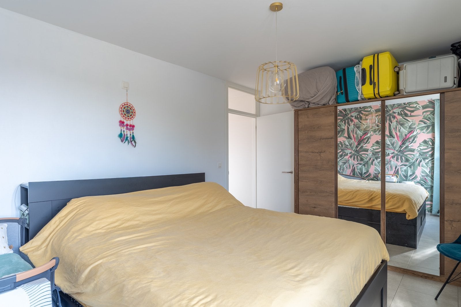 Bed en kleerkast te koop, Enlèvement, Utilisé