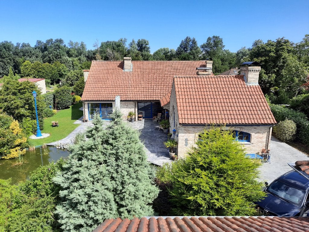 Splendide propriété a vendre, Immo, Province de Flandre-Occidentale, 500 m², 4 pièces, 1500 m² ou plus