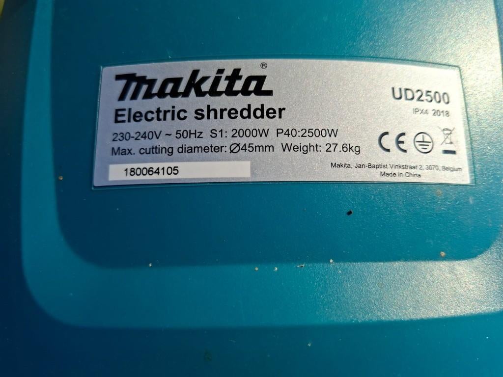Hakselaar Makita UD2500, Enlèvement, Utilisé, Électrique, Sac de ramassage