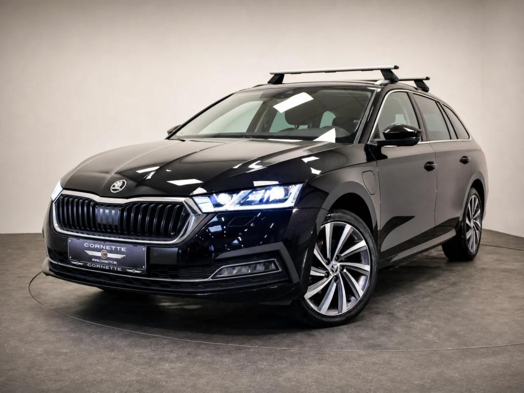 Skoda Octavia Combi 1.4 TSI PHEV 150KW DSG STYLE APPLE CARPL, Automaat, USB, Zwart, 31 g/km