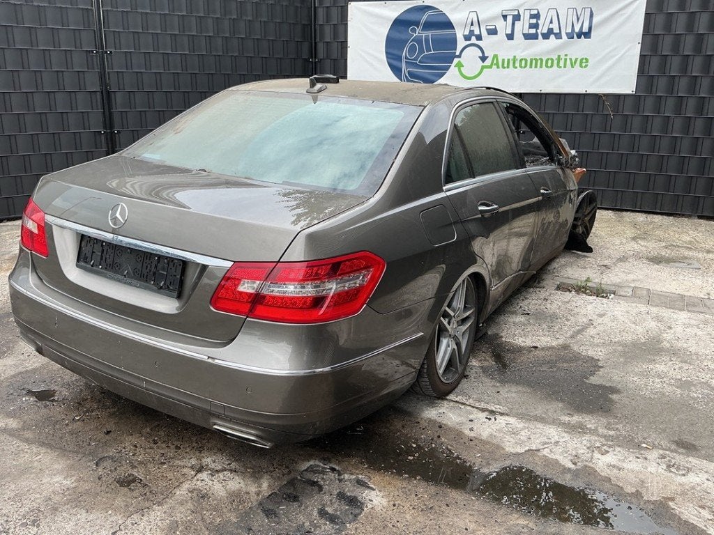 AMORTISSEUR ARRIÈRE DROIT Mercedes-Benz E (W212), Mercedes-Benz, Utilisé, Dialog.mb@mercedes-benz.com, Mercedes-Benz AG