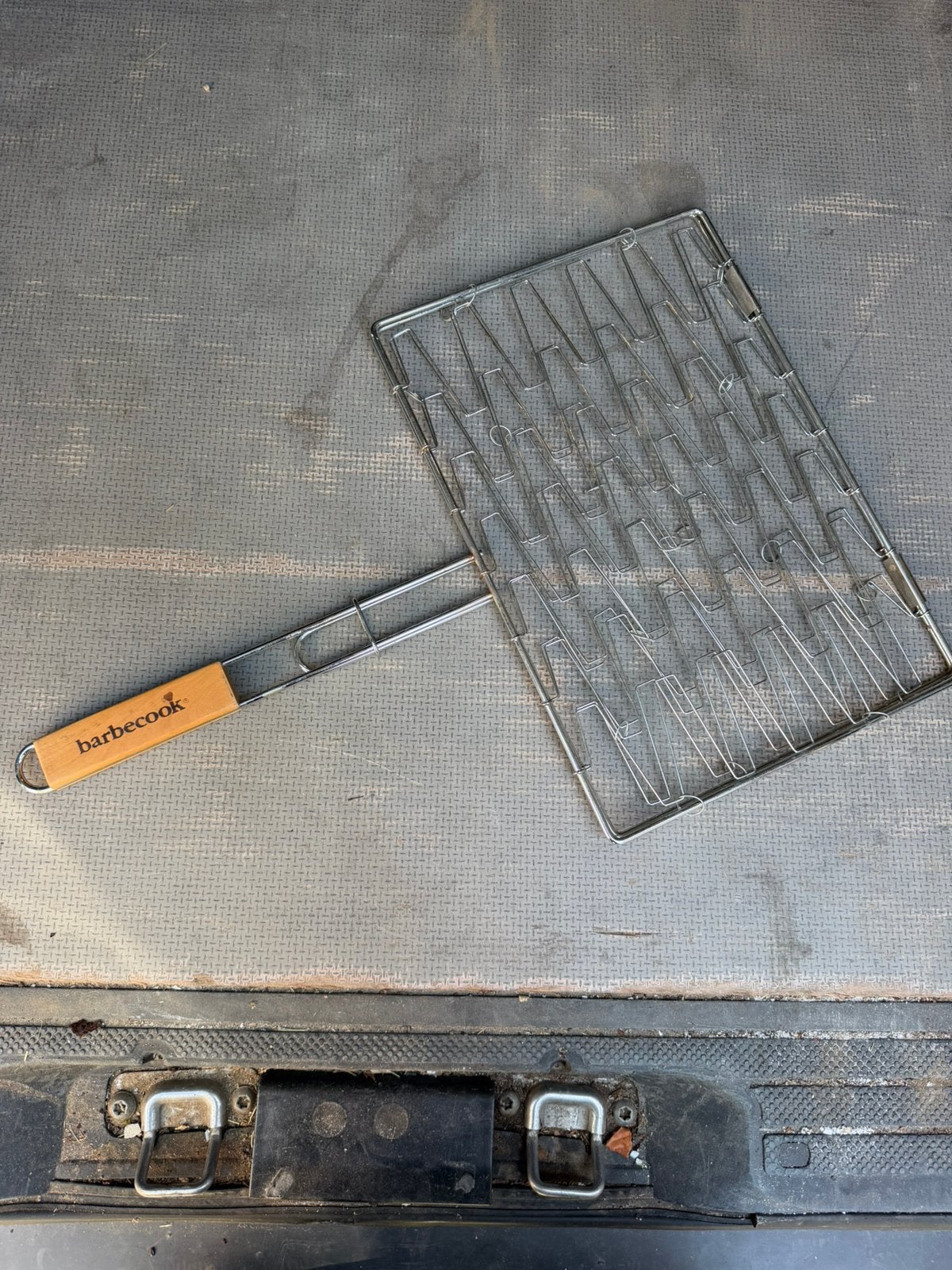 Barbecook elastische rooster, Tuin en Terras, Barbecue-accessoires, Ophalen, Zo goed als nieuw