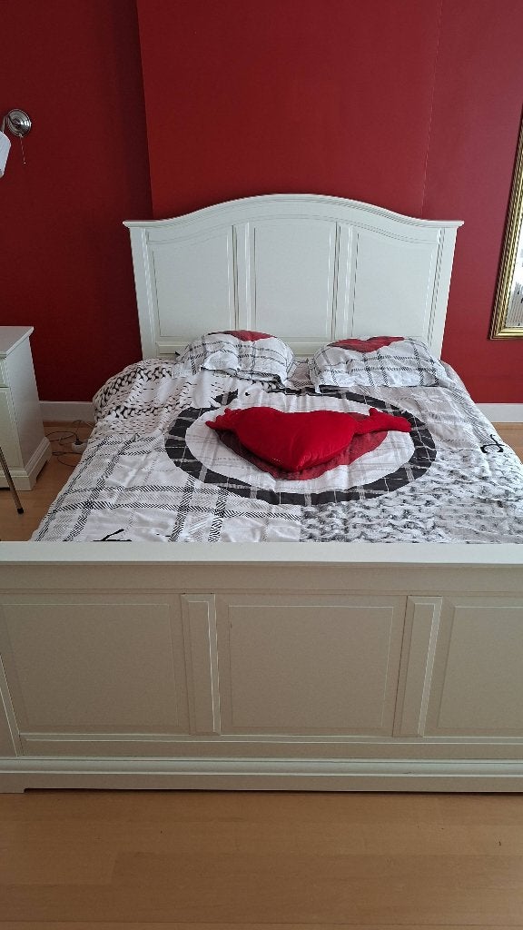 Chambre complète Ikea en bois blanc + matelas, Ophalen, Tweepersoons, 140 cm, Zo goed als nieuw
