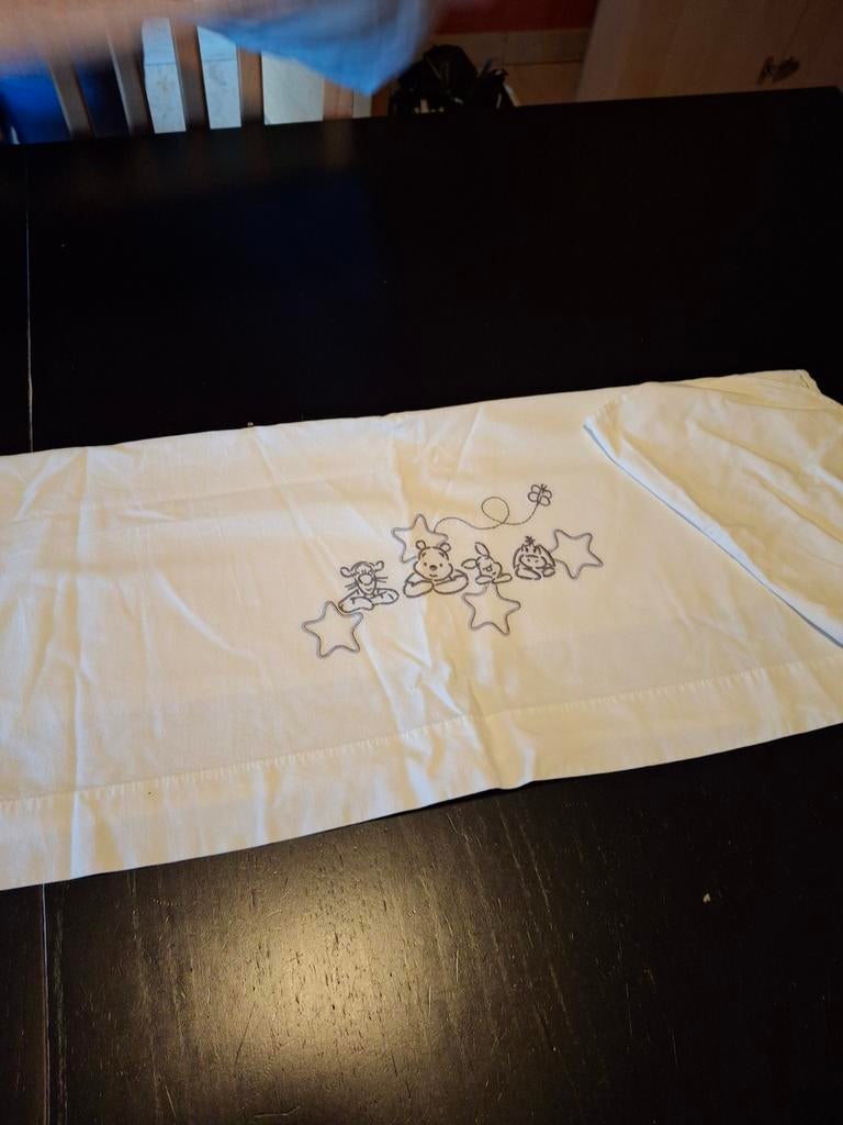 Linge de lit, berceau ou porte-bébé, Enlèvement