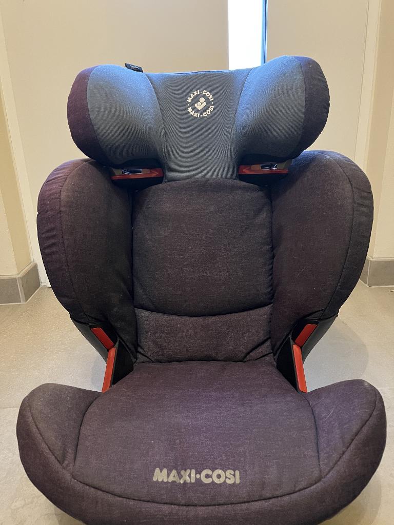 Siège auto Maxi-Cosi 15-36 kg, Kinderen en Baby's, Autostoeltjes, Gebruikt, Verstelbare rugleuning, Isofix, Maxi-Cosi