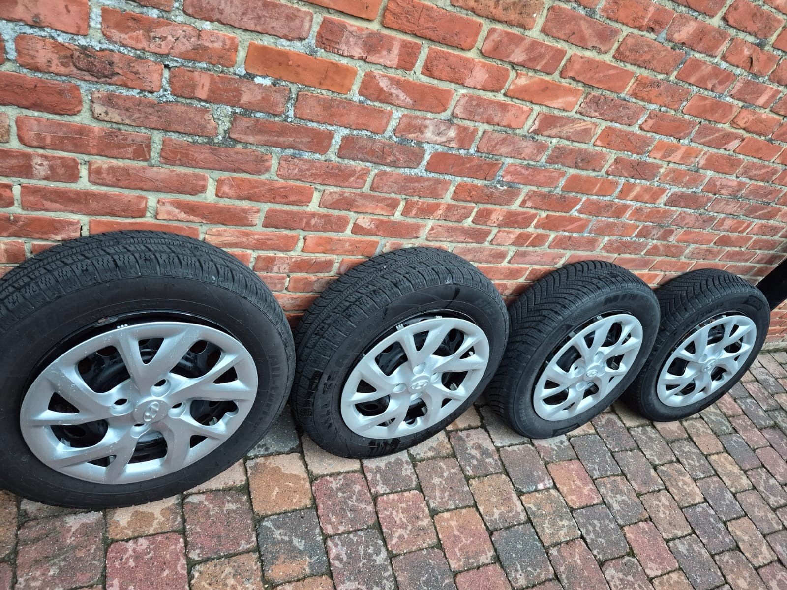 Autobanden, Auto-onderdelen, Banden en Velgen, Ophalen, Winterbanden, Banden en Velgen