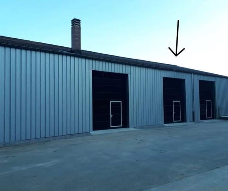 Location de 2 ENTREPÔTS A VIVEGNIS, 325 m², Huur, Opslag of Loods