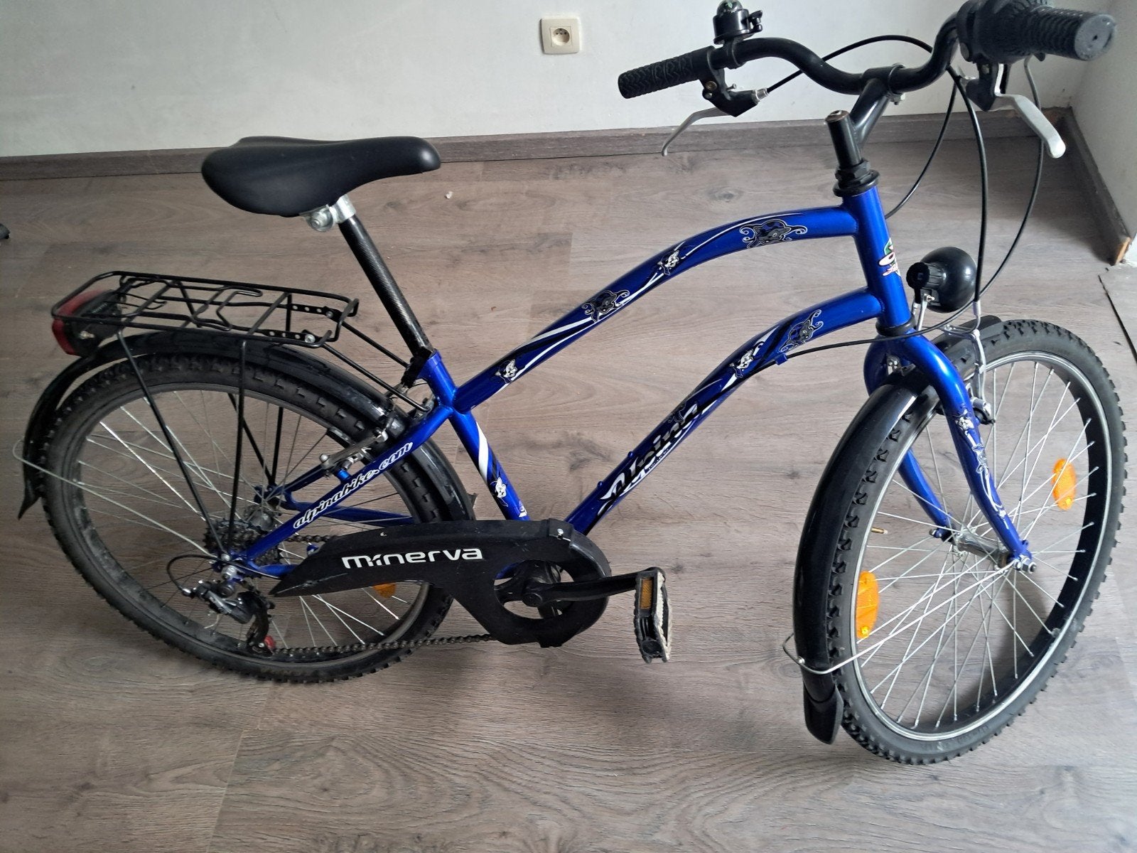 Stoere Minerva Alpina Jongensfiets 24 inch, Fietsen en Brommers, Ophalen, Minerva, Handrem, Gebruikt