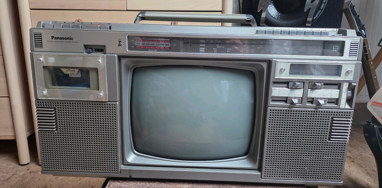 Panasonic Tv Cassette Radio 1984 (vintage), Enlèvement