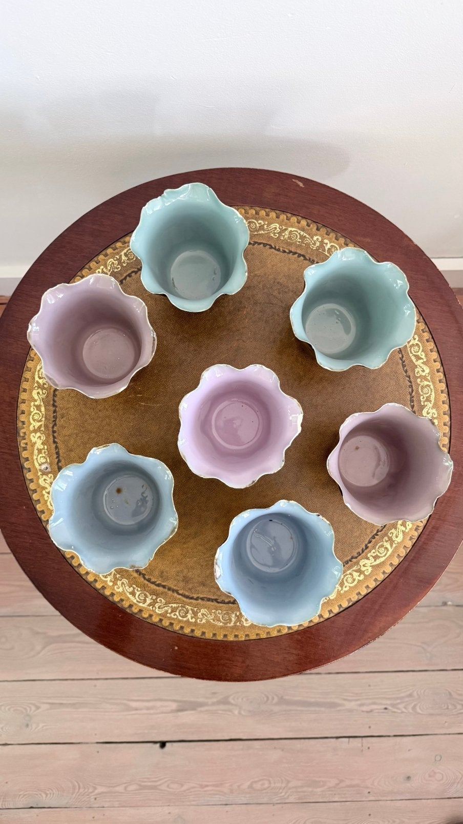 7 unieke keramieken potjes buiten brons binnen pastel deco, Ophalen