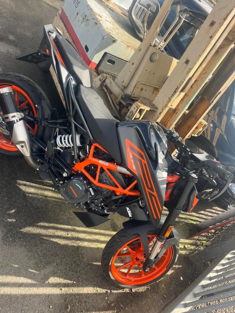 Ktm duke -2023-2800km, Entreprise, 1 cylindre, Naked bike