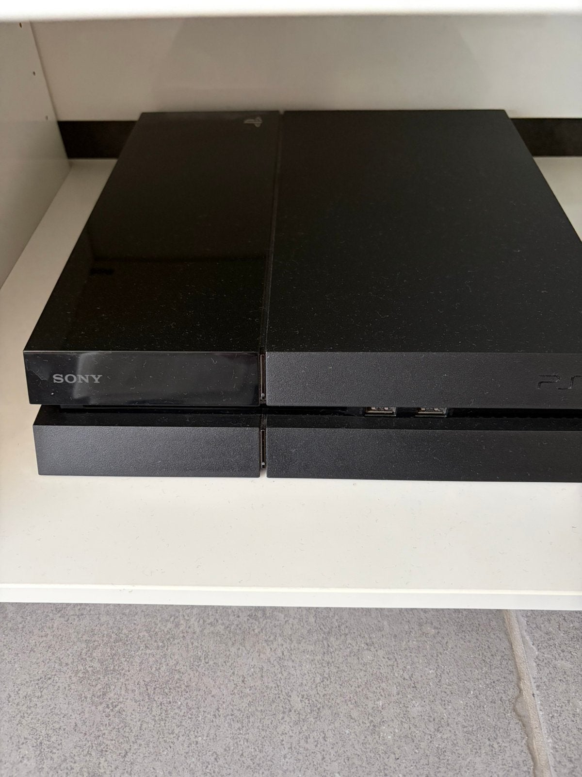 Consoles PlayStation 4 et 2, Consoles de jeu & Jeux vidéo, Consoles de jeu | Sony PlayStation 4, Enlèvement, Comme neuf