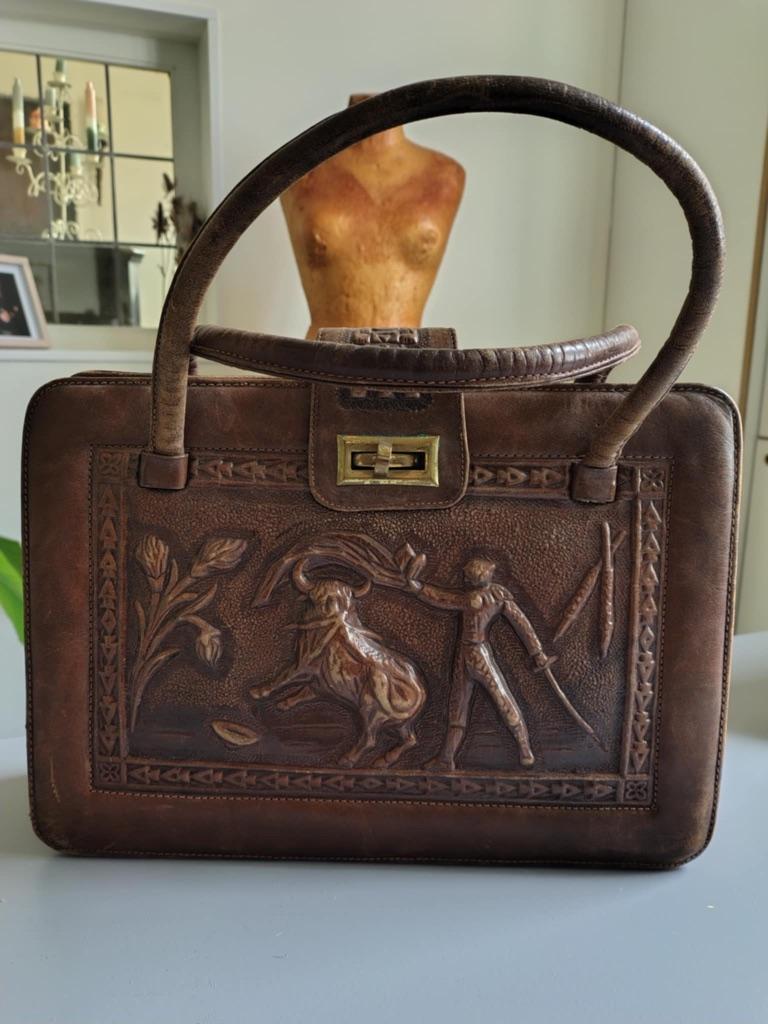 Lederen handtas Mexico., Handtassen en Accessoires, Tassen | Damestassen, Ophalen, Zo goed als nieuw, Bruin, Handtas