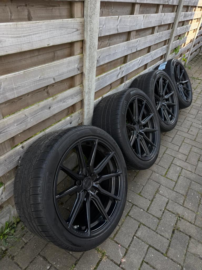 Originele FORGED HF-3 VOSSEN winterset - breedset, Auto-onderdelen, Banden en Velgen, Banden en Velgen, Winterbanden, 20 inch