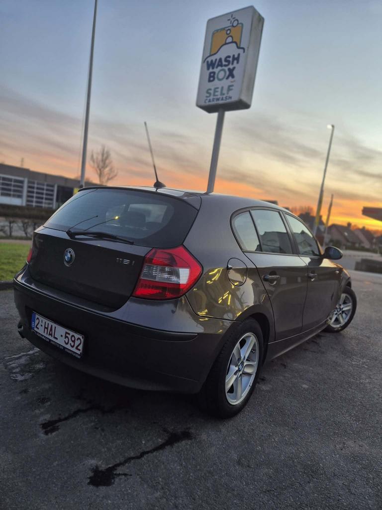Bmw 118i benzine Euro 4 boujaar 2006 afgekeurd zie foto, Auto's, 1 Reeks, Handgeschakeld, Particulier, Euro 4