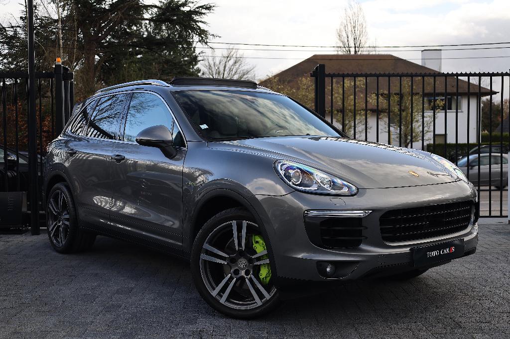 Porsche Cayenne Cayenne 3.0i V6 PHEV S Tiptronic S (306 kW), Automaat, Cayenne, 2995 cc, Bedrijf