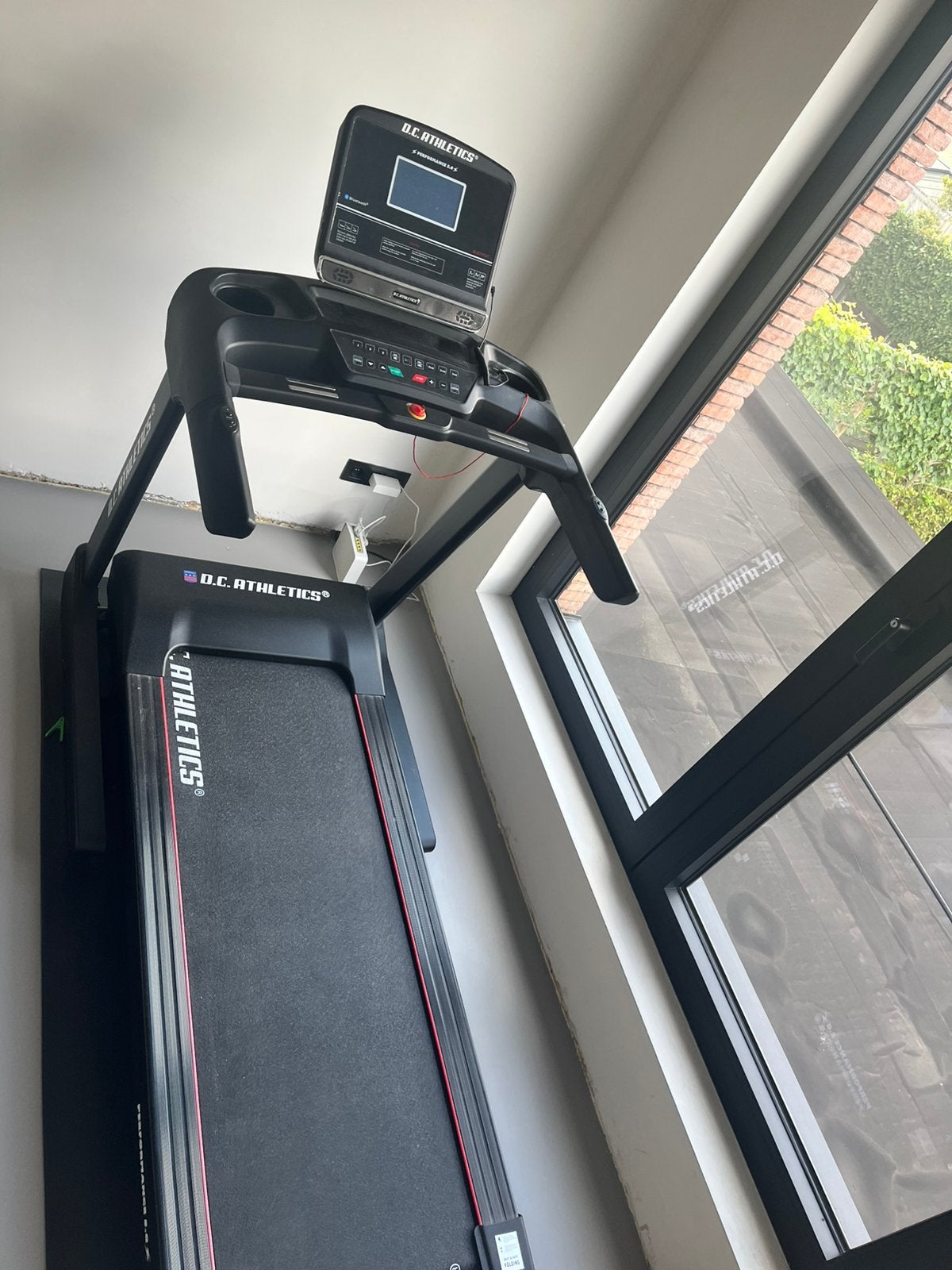 Tapis de course DC Athletics Performance 5.0, Sports & Fitness, Appareils de fitness, Enlèvement, Comme neuf, Tapis roulant