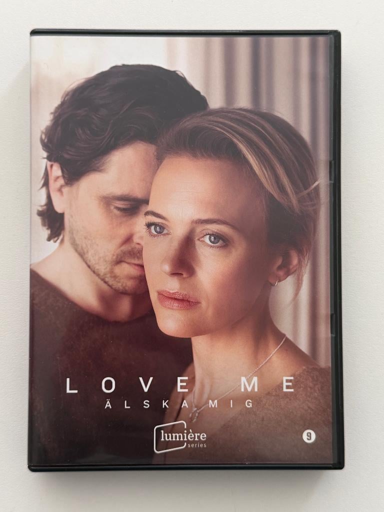 Love Me (Älska Mig) - Seizoen 1 (DVD) Lumière Series, Vanaf 9 jaar, Ophalen of Verzenden, Gebruikt, Drama