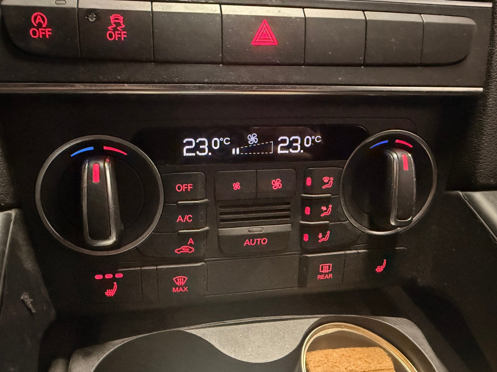 Clim audi q3 adapter pour a3 8p, Enlèvement, Audi
