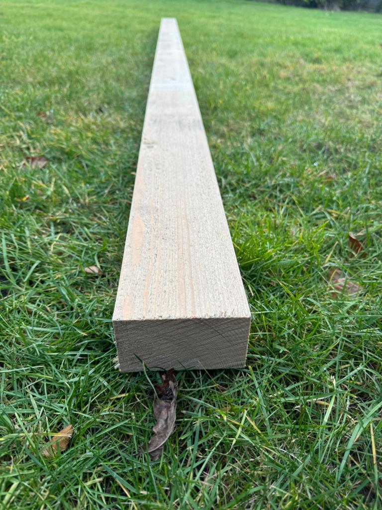Stevige houten balken ( 120 cm x 10 cm x 5,5 cm ), Doe-het-zelf en Bouw, Hout en Planken, Zo goed als nieuw, Grenen, Ophalen