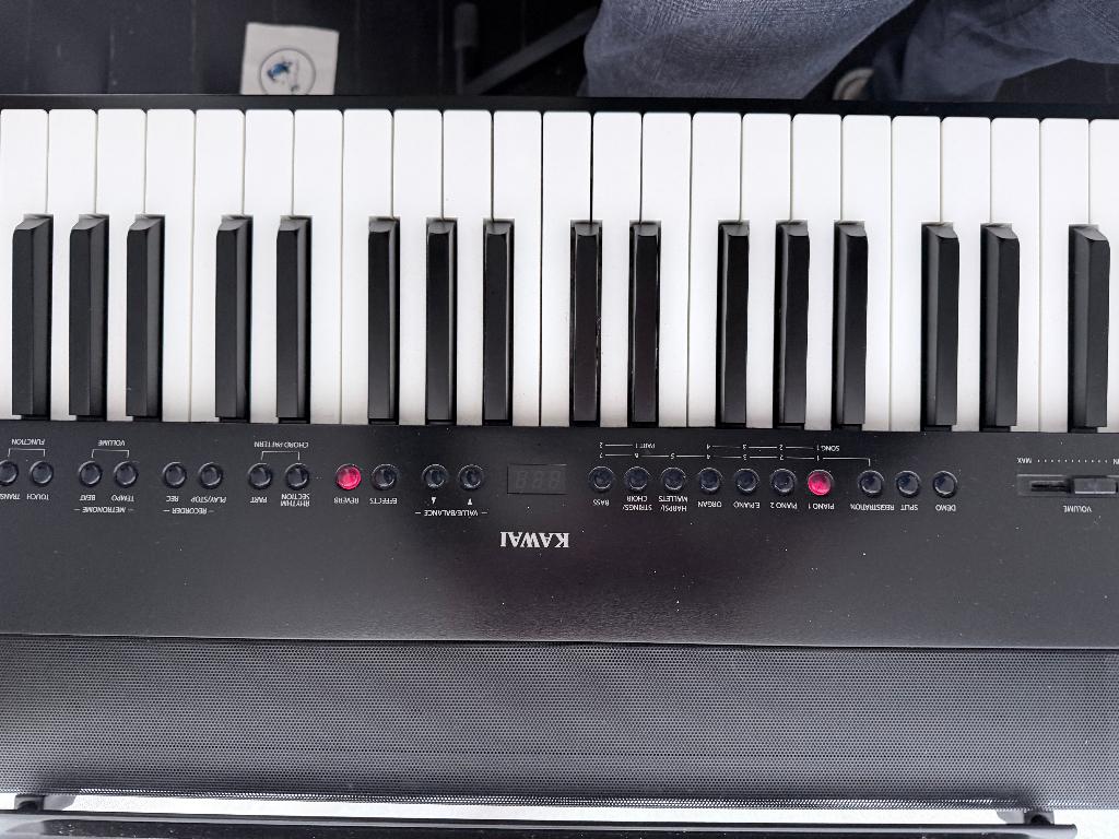 piano, Muziek en Instrumenten, Piano's, Ophalen, Zwart, Digitaal, Zo goed als nieuw