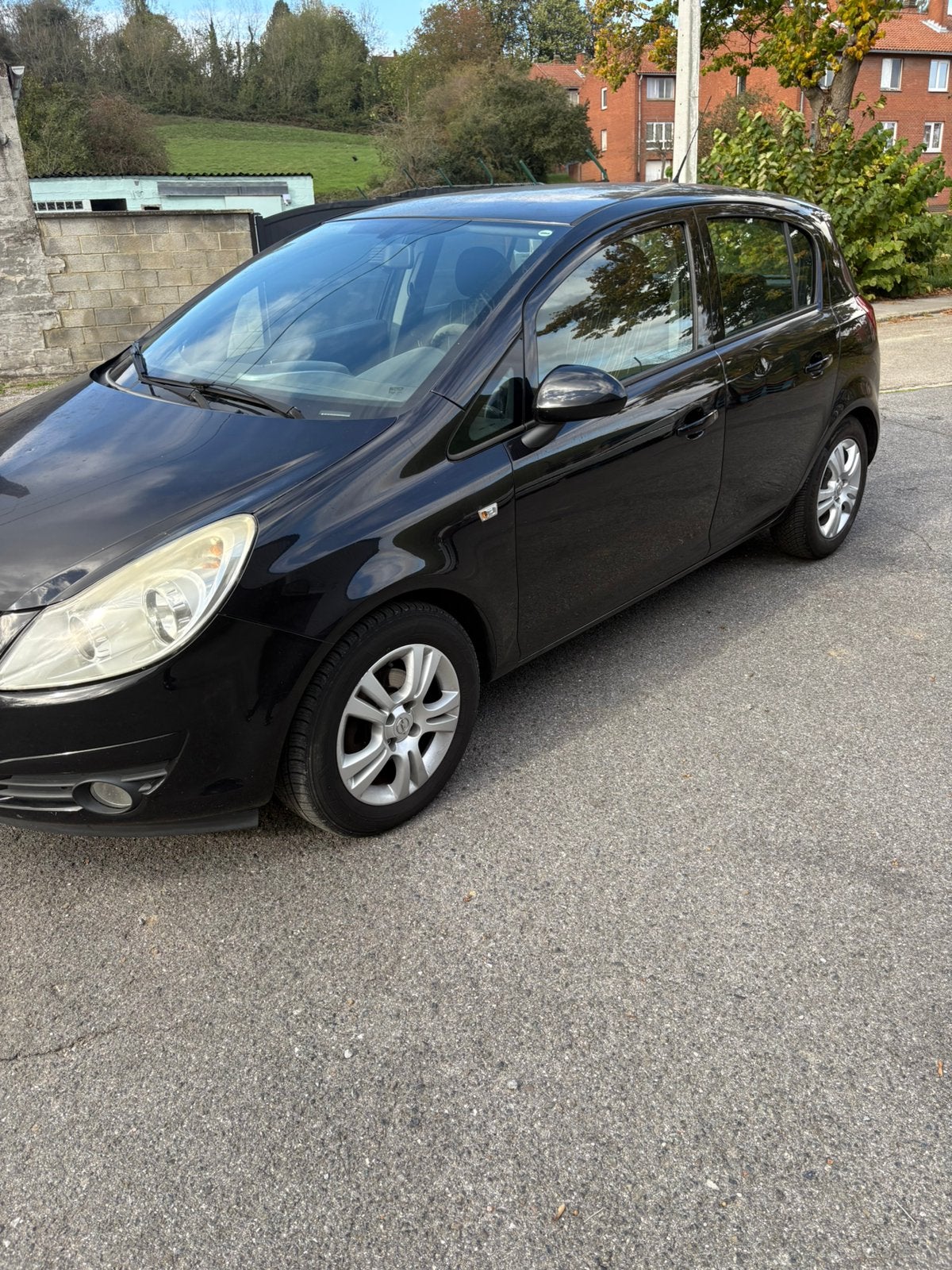 Opel corsa 1.3dtci diesel pret à immatriculer avec carpass, Auto's, Stof, Zwart, Zwart, 5 deurs