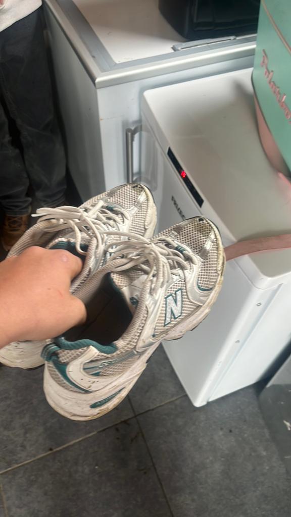 New balance, Computers en Software, Pc- en Netwerkkabels, Ophalen of Verzenden, Gebruikt