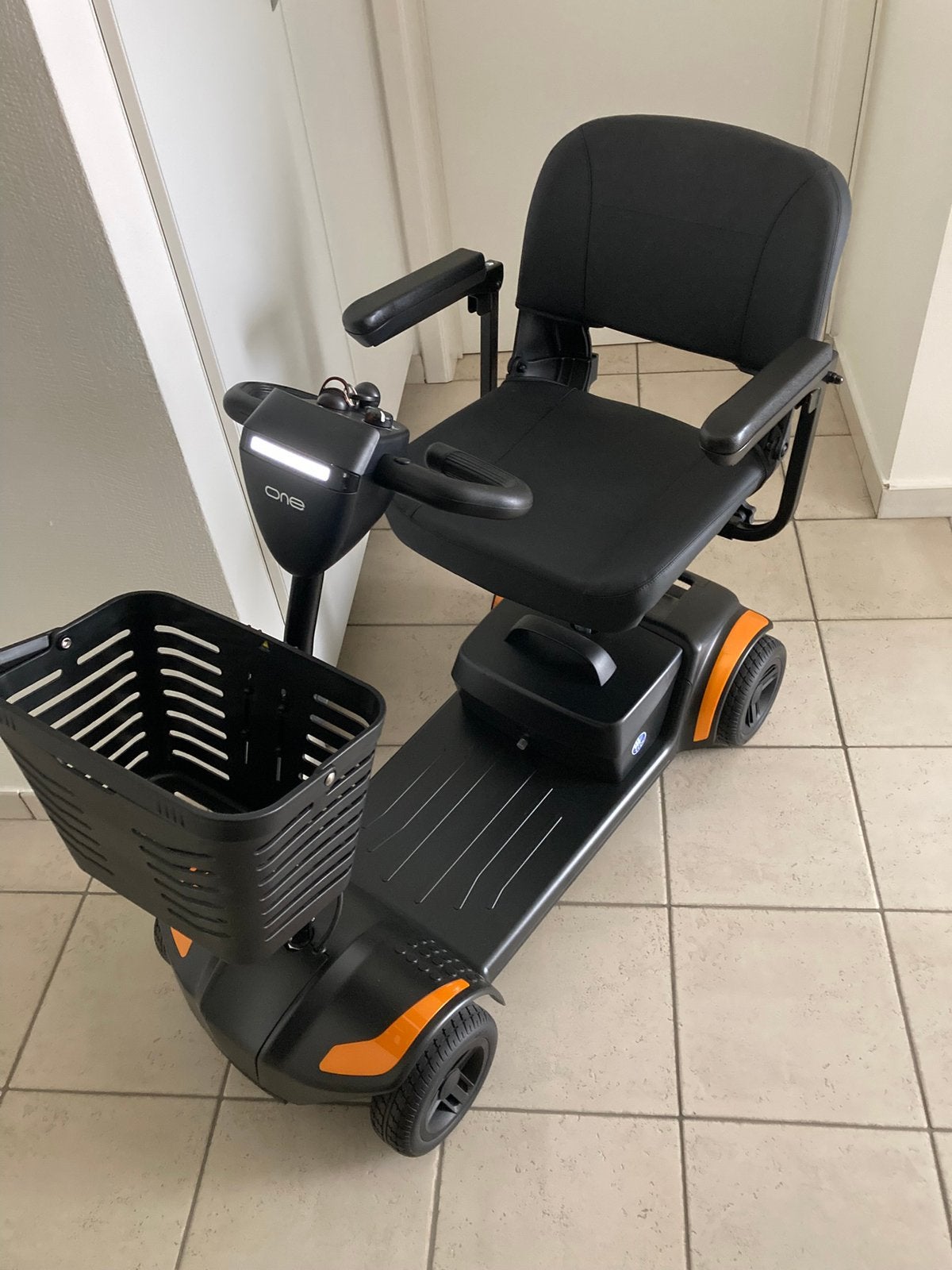 Nieuw Scootmobiel volledig demonteerbaar, Ophalen, Nieuw, Vermeiren