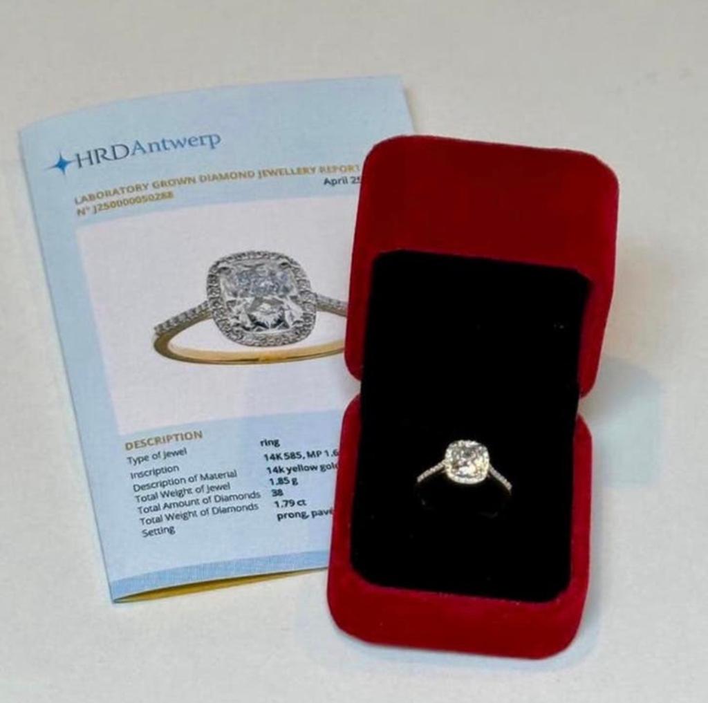 Geel gouden ring met VVS diamant 1.79ct en HRD certificaat!, Bijoux, Sacs & Beauté, Bagues, Neuf, Or, 17 à 18, Jaune