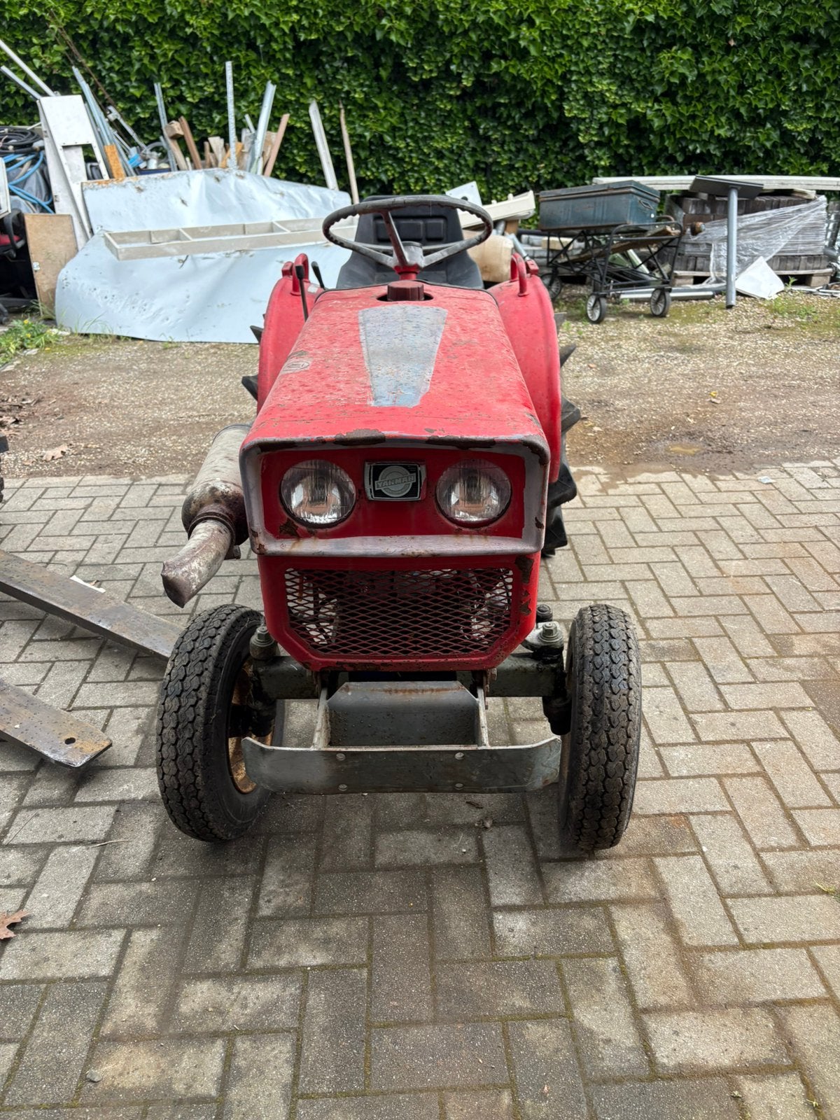 Mini-tracteur Yanmar 1300, Articles professionnels, Agriculture | Tracteurs, Enlèvement