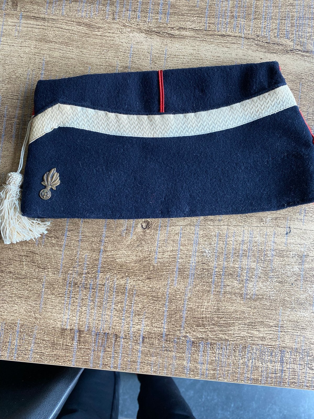 Calot de quartier ou casquette de gendarmerie de police, Enlèvement ou Envoi, Gendarmerie