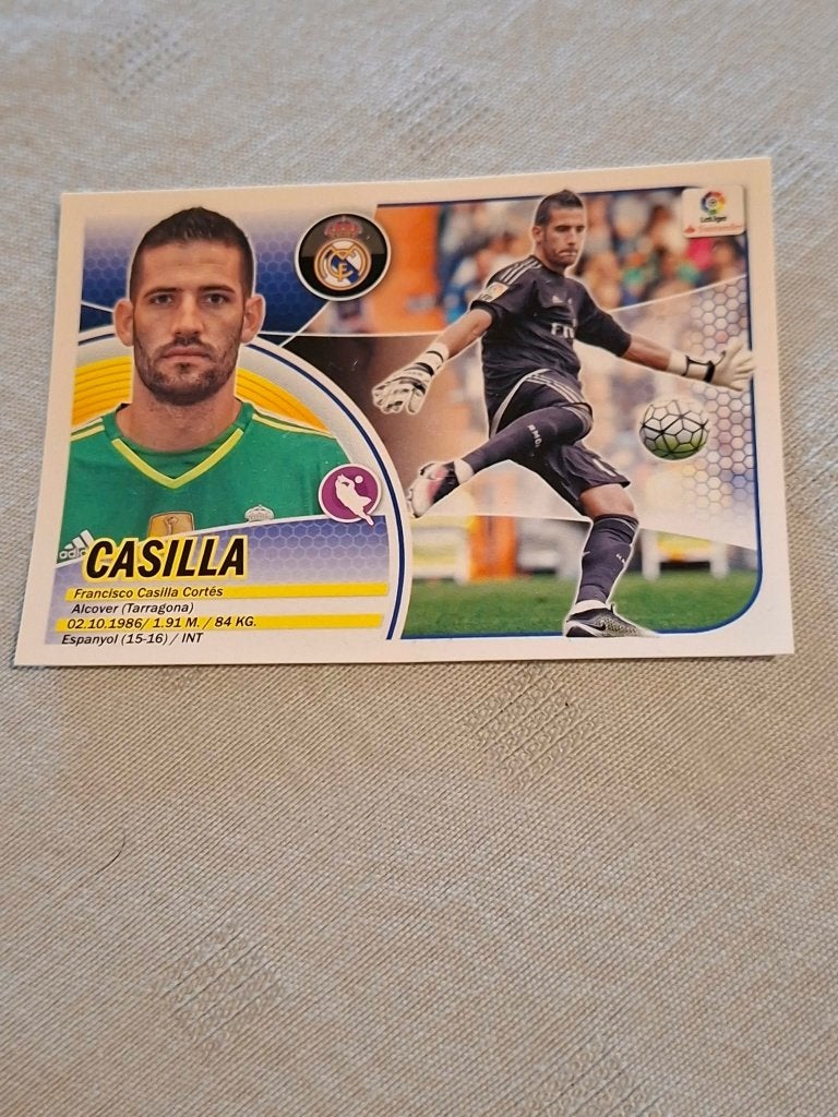 Panini/Sticker/Kiko Casilla / Real Madrid / 2016-2017, Verzamelen, Ophalen of Verzenden, Nieuw, Poster, Plaatje of Sticker