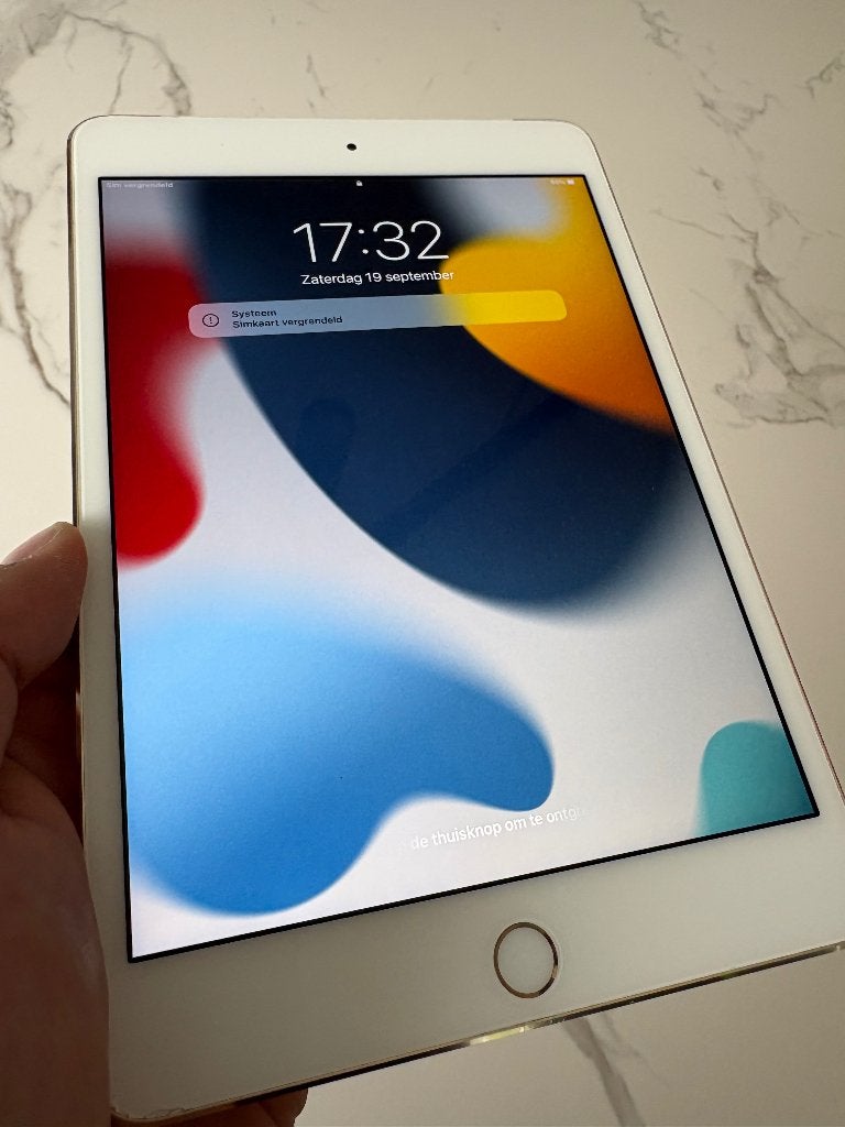 iPad mini 4 rose 64gb sim, Computers en Software, Rose Goud, Gebruikt, Ophalen of Verzenden, 64 GB