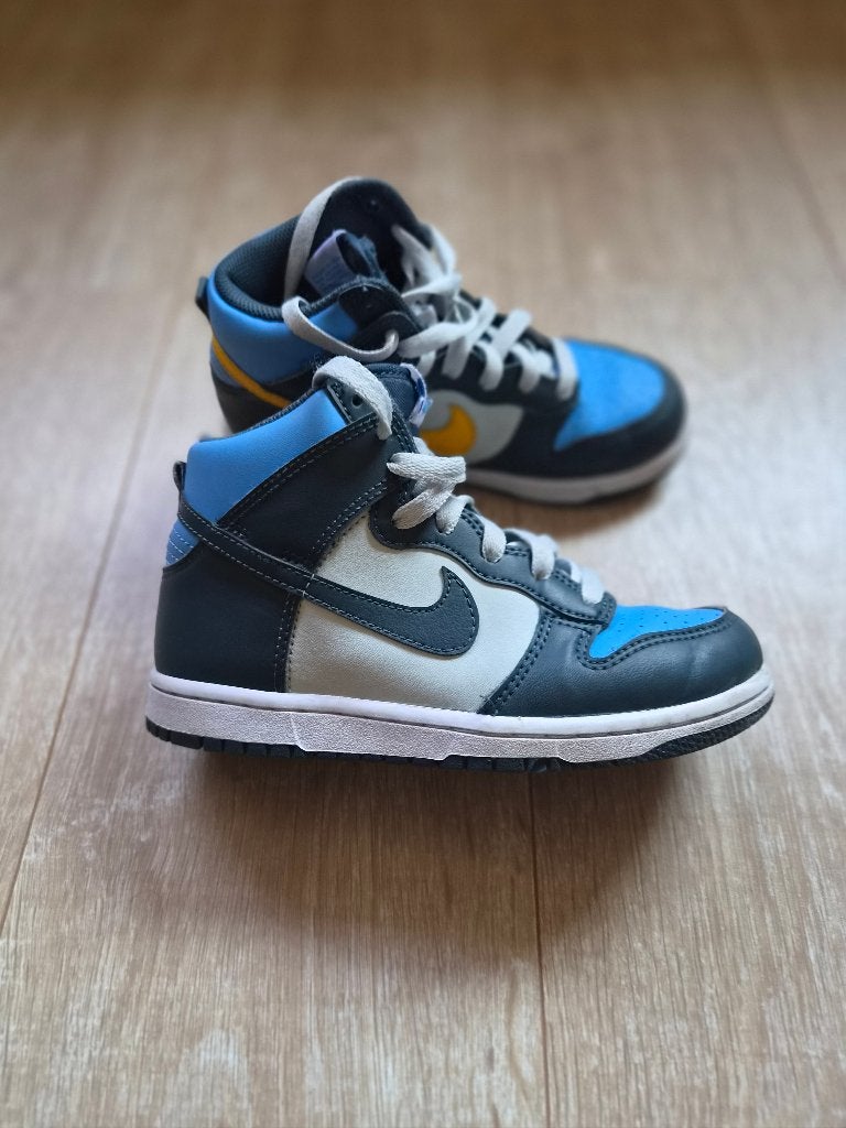 CHAUSSURE POUR  GARCON NIKE ADIDAS, Comme neuf, Enlèvement, Chaussures, Adidas