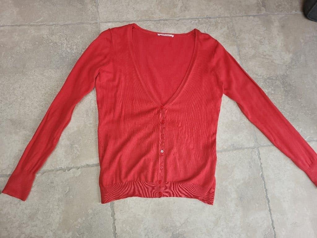 Mooie rode gilet mt 40 / 42, Ophalen of Verzenden, Gedragen, Maat 42/44 (L), Rood