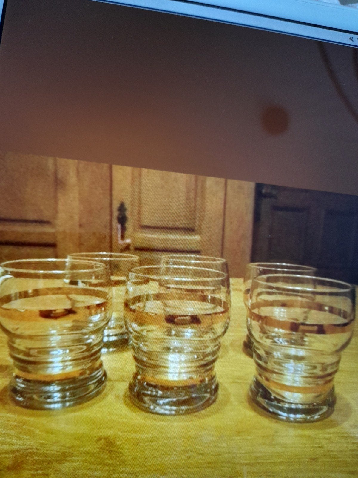 Vintage - 6 verres à  liqueur ou verrines à lignes dorées, Enlèvement ou Envoi, Comme neuf, Verres et Verres à shot