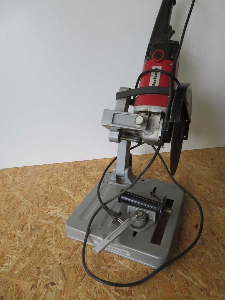 Einhell slijpmachine met standaard, Ophalen of Verzenden, Gebruikt, 1000 watt of meer, Haakse handslijpmachine