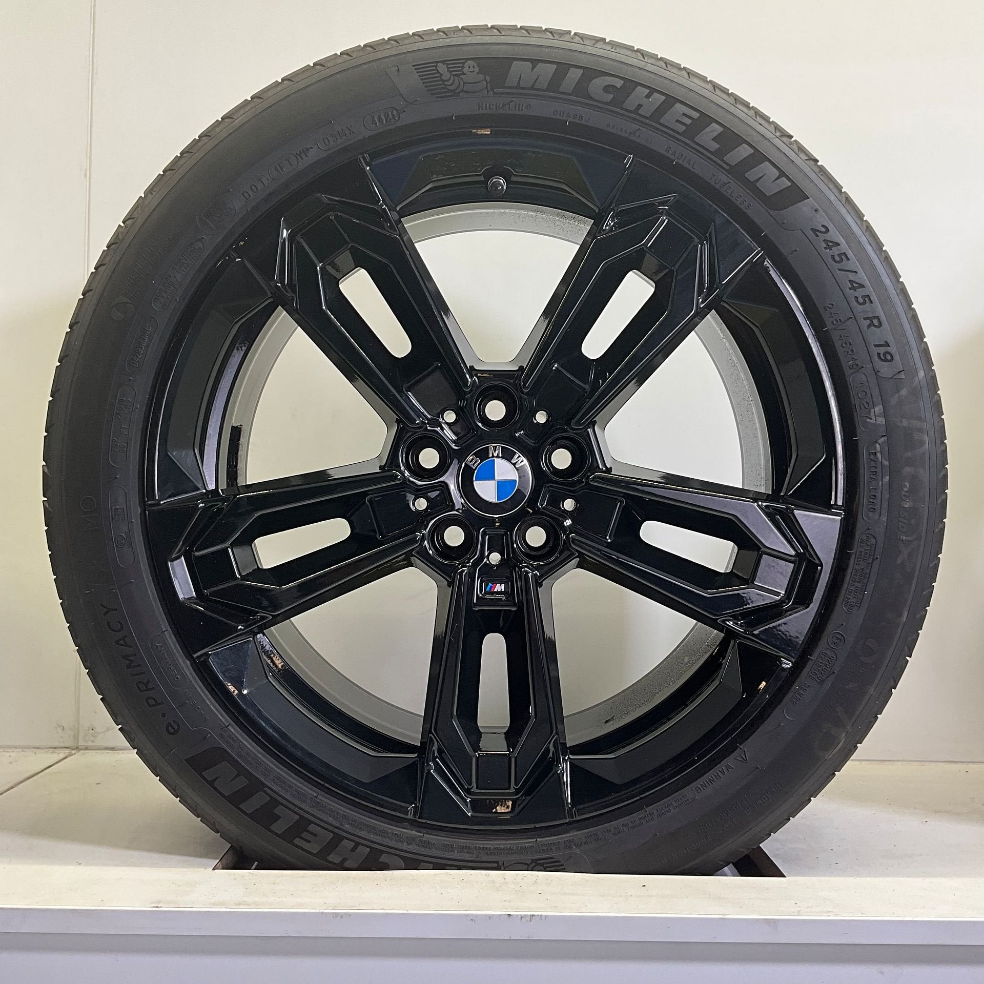 BMW IX1 X1 U11 IX2 X2 U10 SET VELGEN + ZOMERBANDEN 19 INCH O, 19 inch, -, -, Banden en Velgen