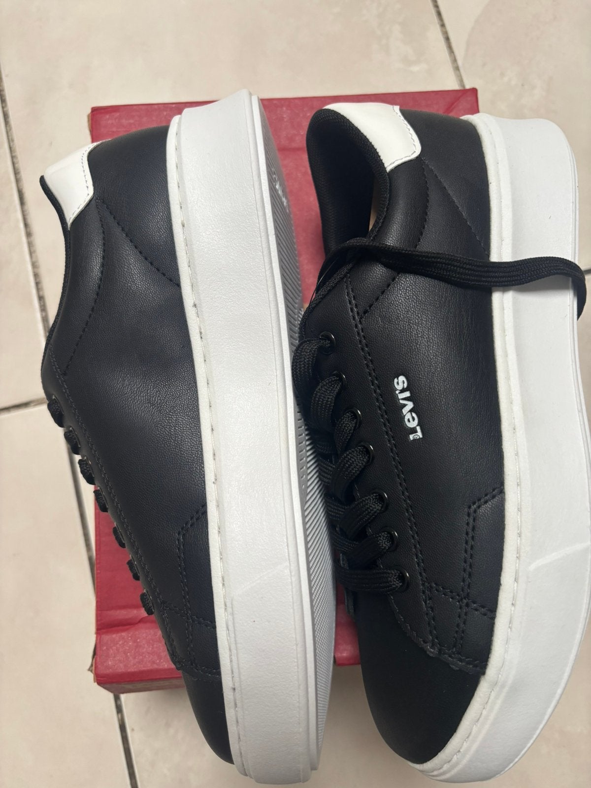 Levi’s schoenen, Ophalen of Verzenden, Nieuw