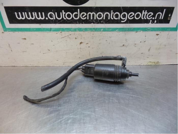 Pompe lave-glace avant d'un BMW 5-Serie (5-Serie 02-), -, 3 mois de garantie, Utilisé, -