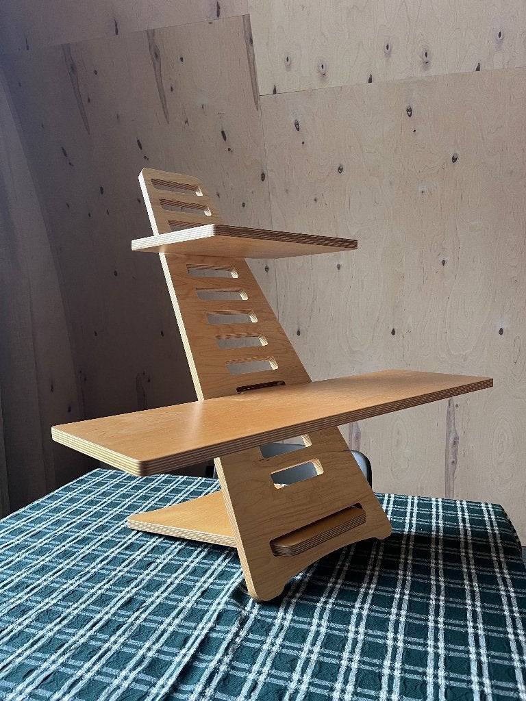 Staanbureau - Harmoni - Berk hout, Ophalen, Scandinavisch, Hout, Zo goed als nieuw
