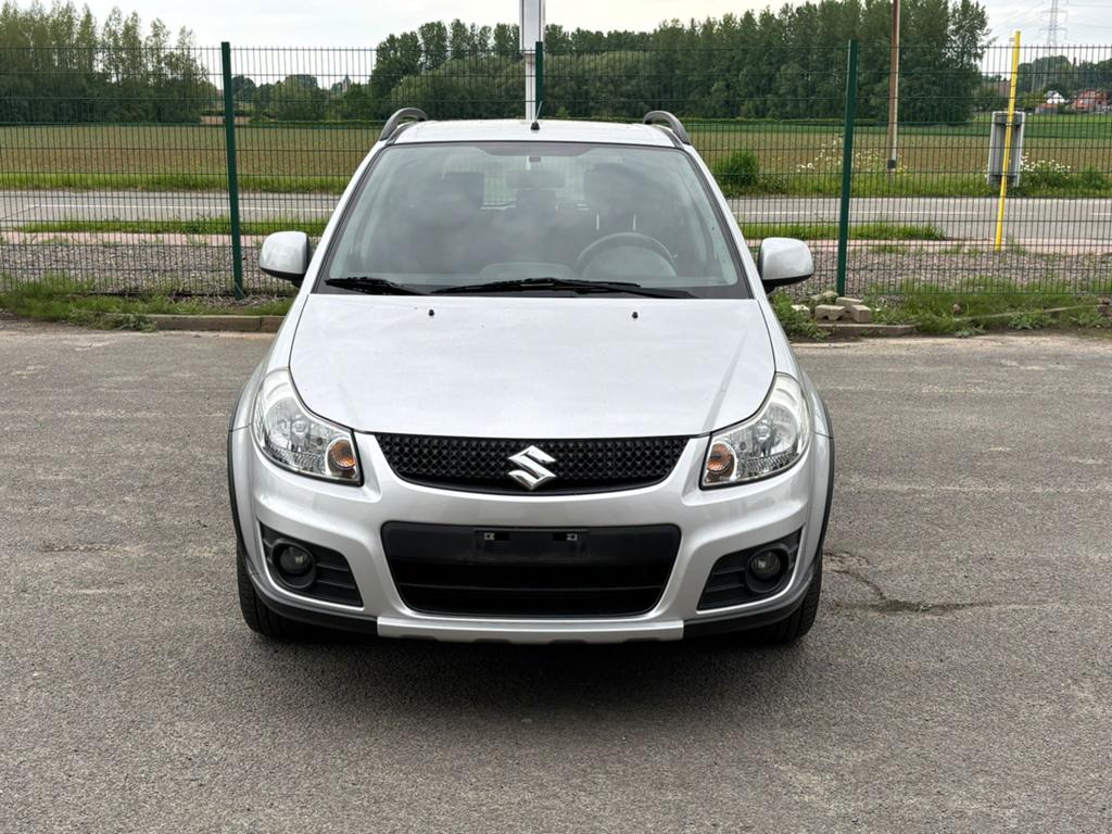 Suzuki SX4 1.5 essonce lez ok Airco, Autos, Suzuki, Euro 5, Entreprise, 5 portes, 5 places