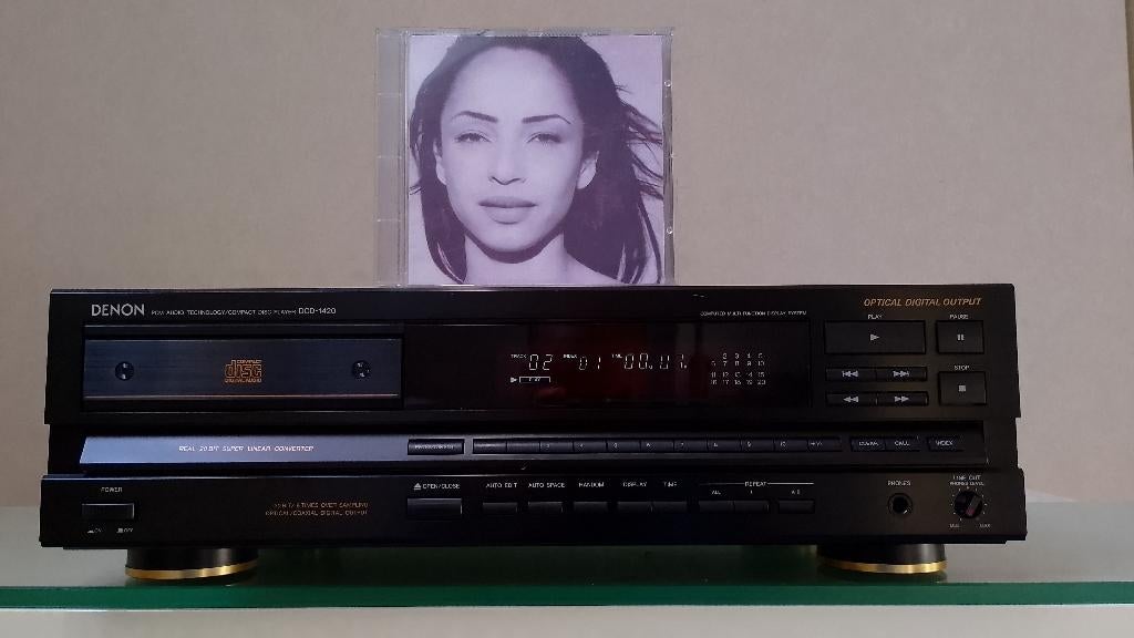 Lecteur CD Denon DCD-1420 « VINTAGE » + CD SADE., Enlèvement ou Envoi