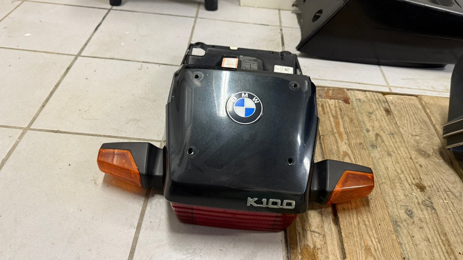 BMW K100 achter paneel pinkers achterlicht, Ophalen, Gebruikt